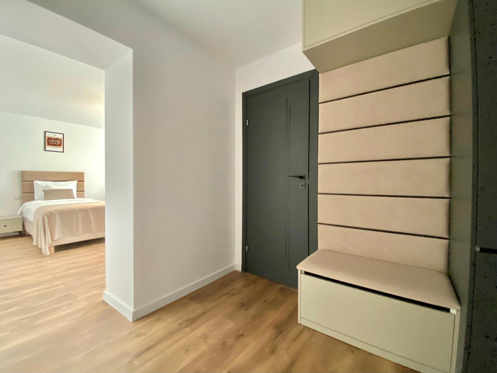 Cosy Apartments & Bistro Pufesti Экстерьер фото